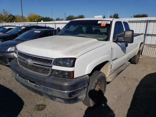 Obraz 1 z 2006 CHEVROLET SILVERADO K2500 HEAVY DUTY 2006 z VIN 1GCHK29U96E158170