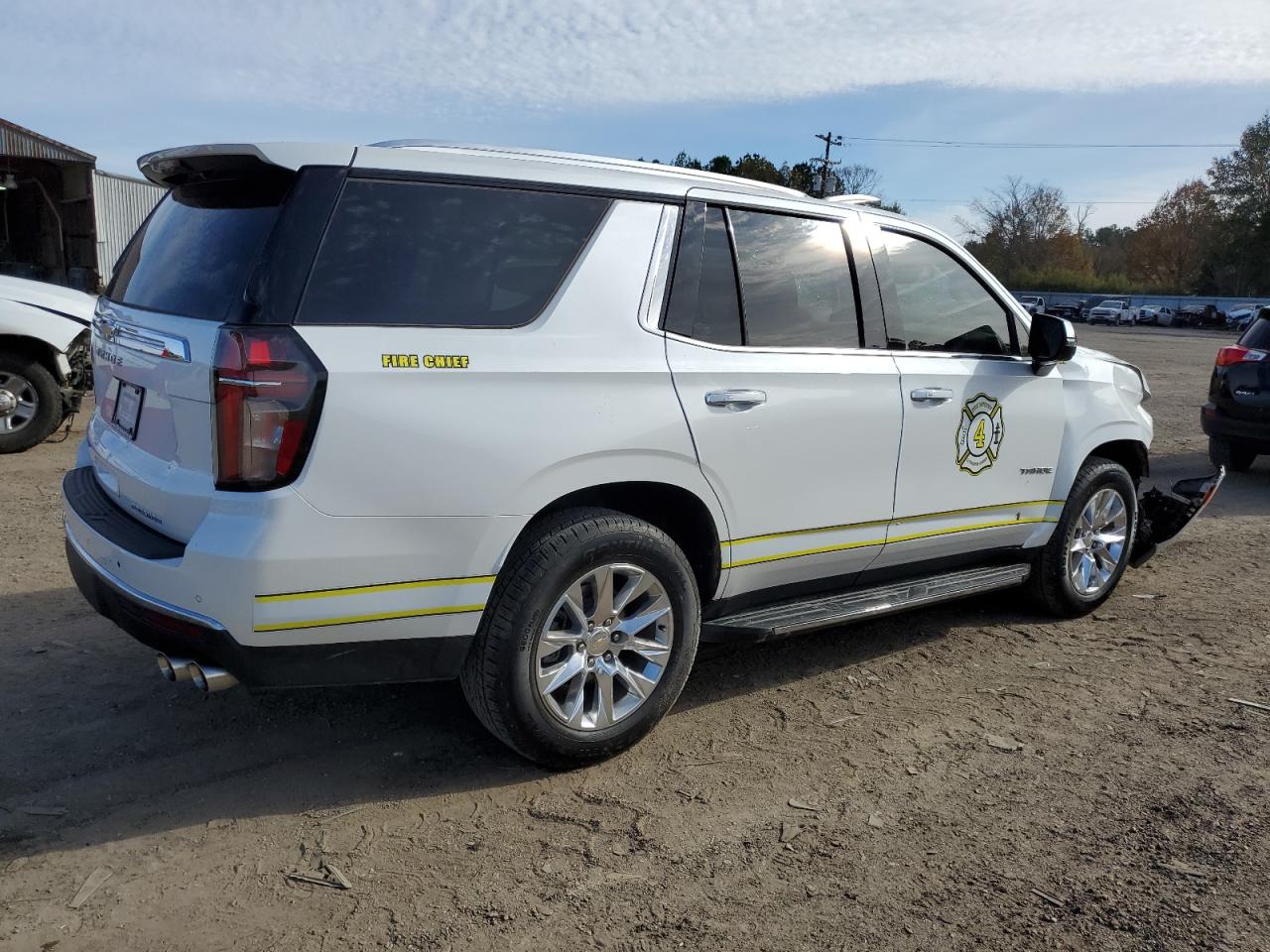 Image 3 of 2021 CHEVROLET TAHOE C1500 PREMIER 2021 with VIN 1GNSCSKD7MR235368