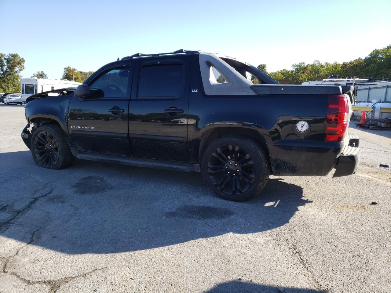 Изображение 2 2007 CHEVROLET AVALANCHE K1500 2007 с VIN 3GNFK12307G172947