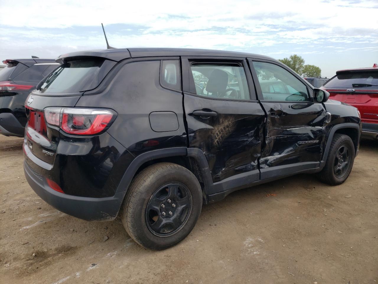 Image 3 of 2019 JEEP COMPASS SPORT 2019 with VIN 3C4NJCAB8KT686296