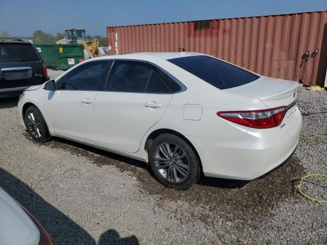 Obraz 2 z 2016 TOYOTA CAMRY LE 2016 z VIN 4T1BF1FK0GU241304