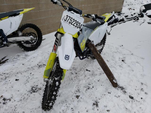 Image 2 of 2024 HUSQVARNA TC125  2024 with VIN VBKUXG236RM118488