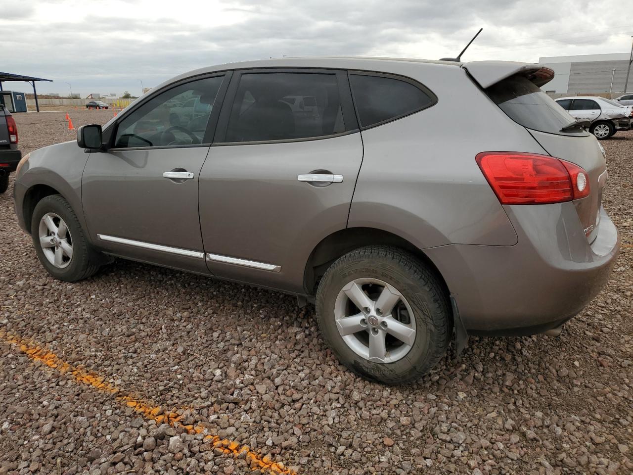 Изображение 2 2013 NISSAN ROGUE S 2013 с VIN JN8AS5MTXDW037631