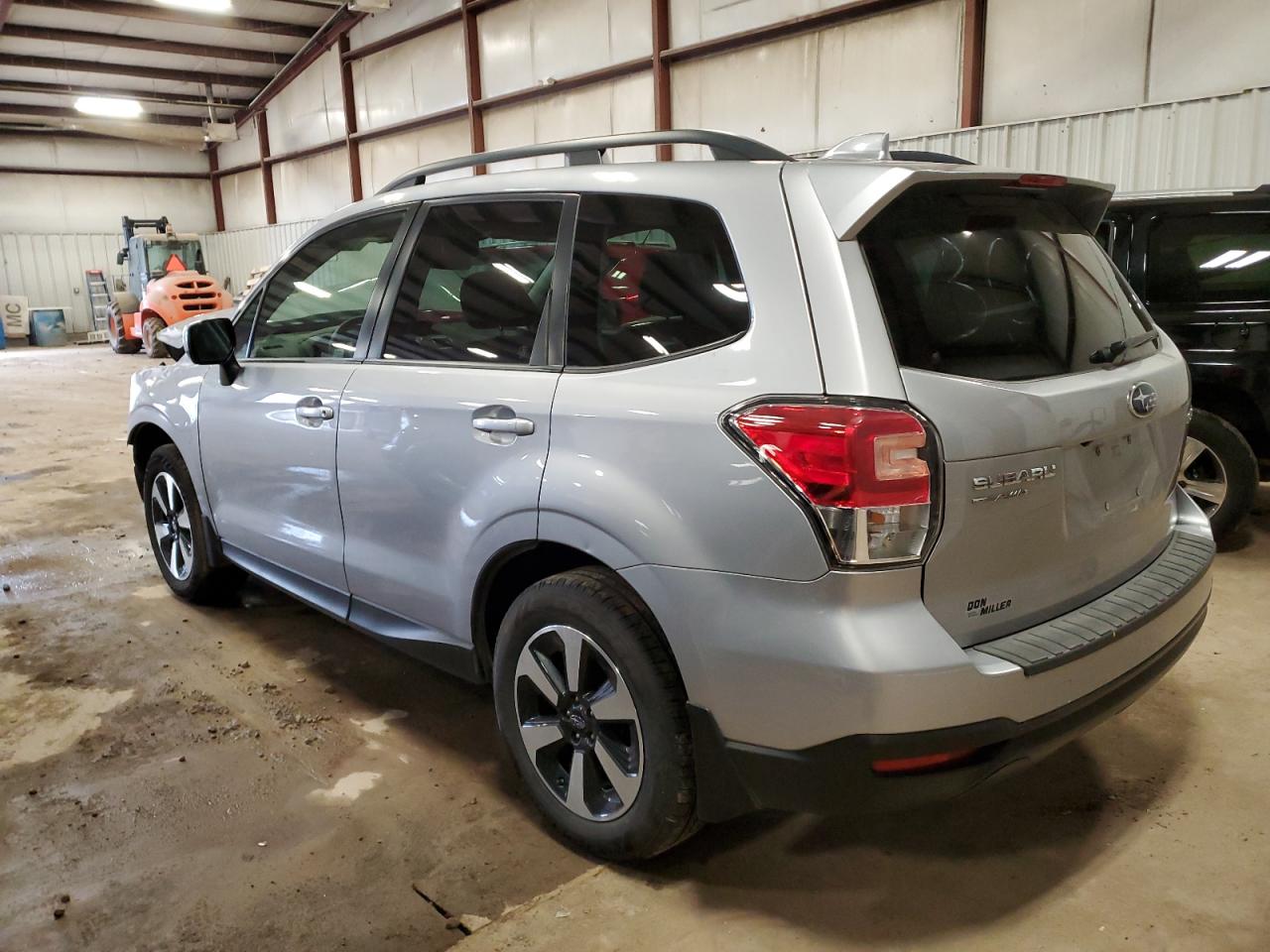 Изображение 2 2018 SUBARU FORESTER 2.5I PREMIUM 2018 с VIN JF2SJAEC8JH520028