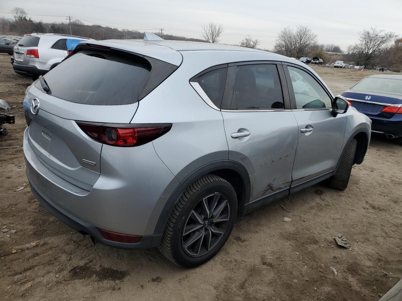 Изображение 3 2018 MAZDA CX-5 TOURING 2018 с VIN JM3KFBCMXJ0306102