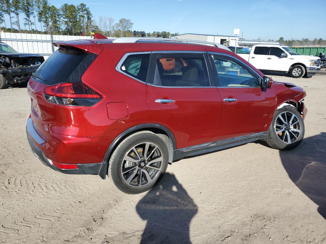 Obraz 3 z 2019 NISSAN ROGUE S 2019 z VIN 5N1AT2MT0KC821091