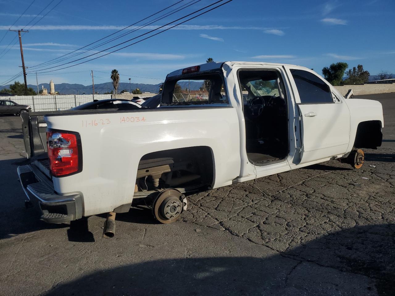 Изображение 3 2017 CHEVROLET SILVERADO C1500 LT 2017 с VIN 3GCPCREC3HG473895