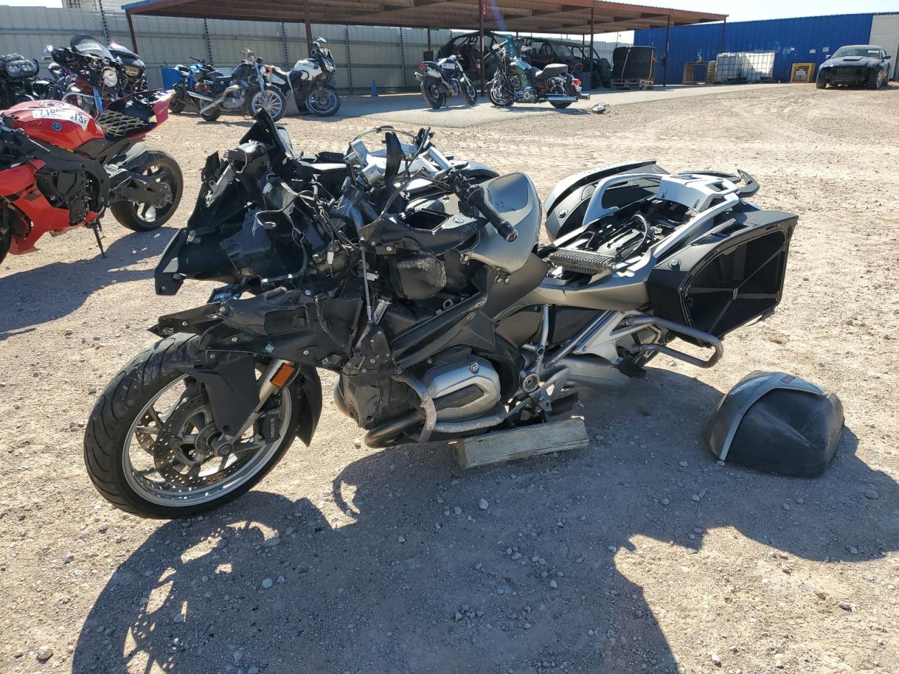 Image 2 of 2016 BMW R1200 RT 2016 with VIN WB10A1306GZ194826