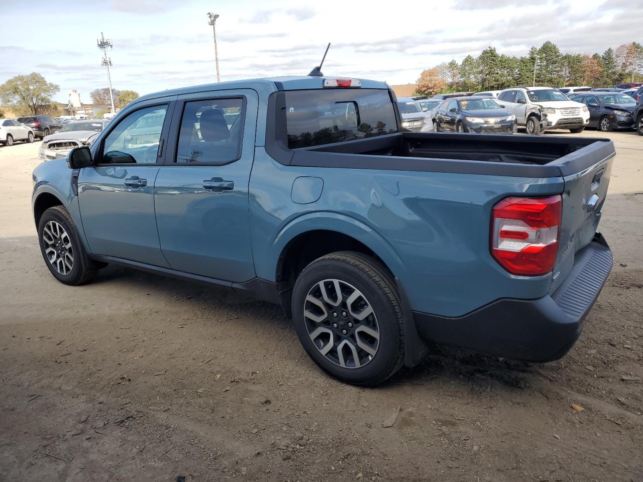 Obraz 2 z 2023 FORD MAVERICK XL 2023 z VIN 3FTTW8E38PRA74998