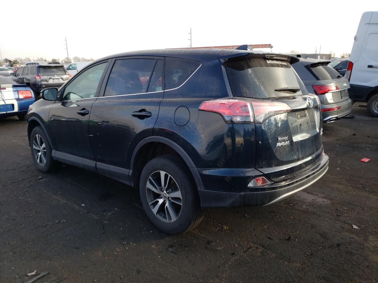 Изображение 2 2018 TOYOTA RAV4 ADVENTURE 2018 с VIN 2T3RFREV0JW811597
