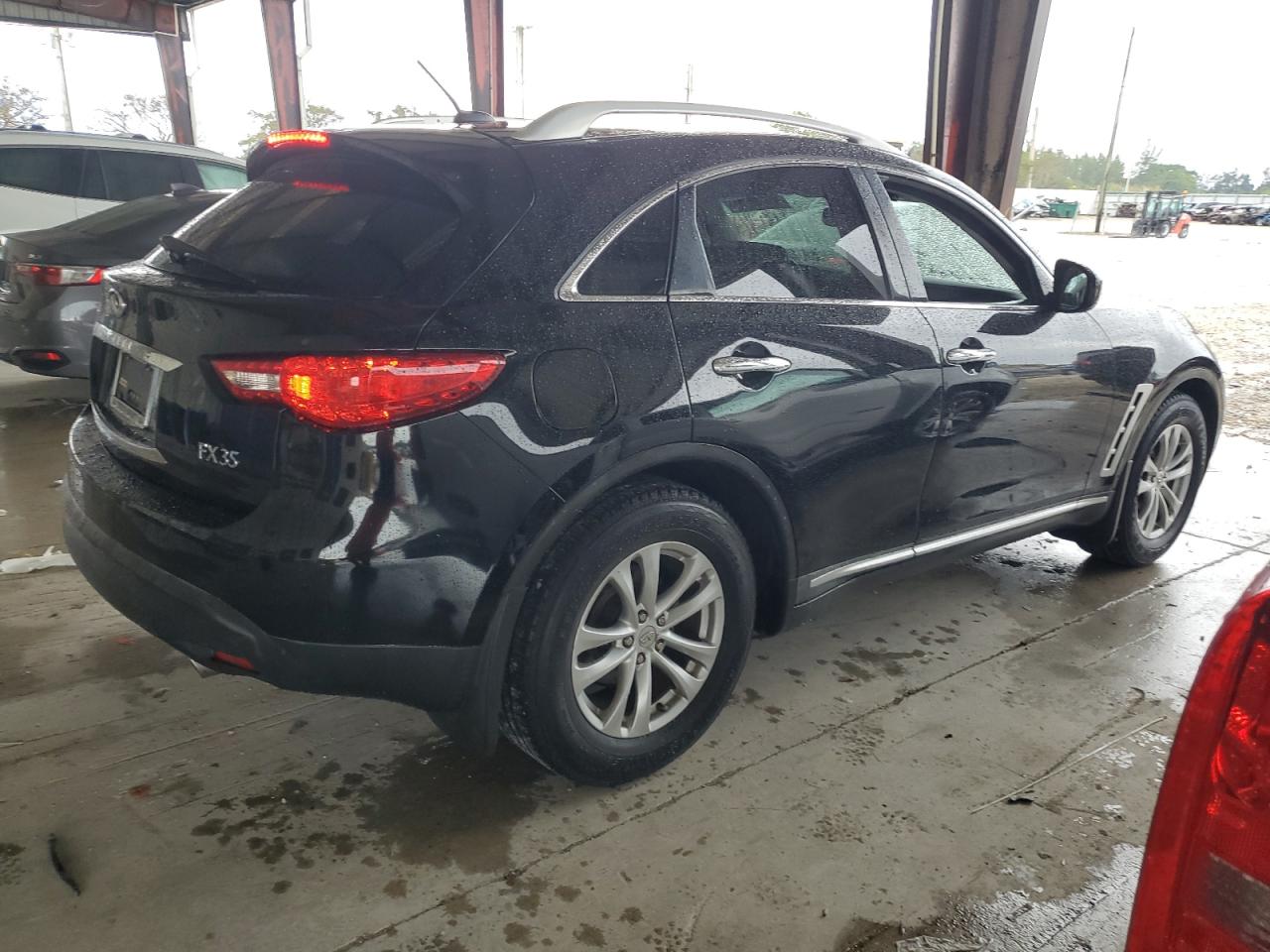 Image 3 of 2009 INFINITI FX35  2009 with VIN JNRAS18U49M104475