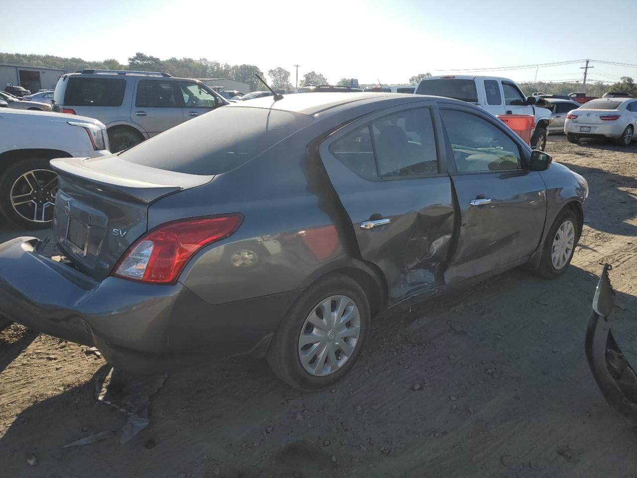 Obraz 3 z 2016 NISSAN VERSA S 2016 z VIN 3N1CN7AP9GL876391