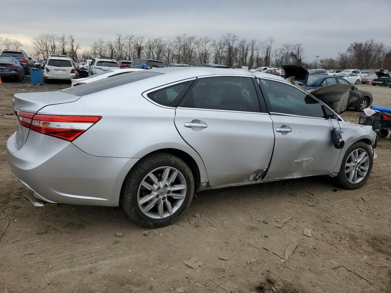 Obraz 3 z 2013 TOYOTA AVALON BASE 2013 z VIN 4T1BK1EB3DU067348