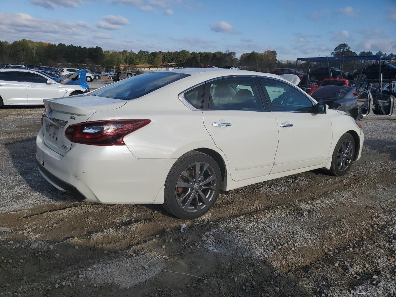Image 3 of 2018 NISSAN ALTIMA 2.5 2018 with VIN 1N4AL3AP1JC280039