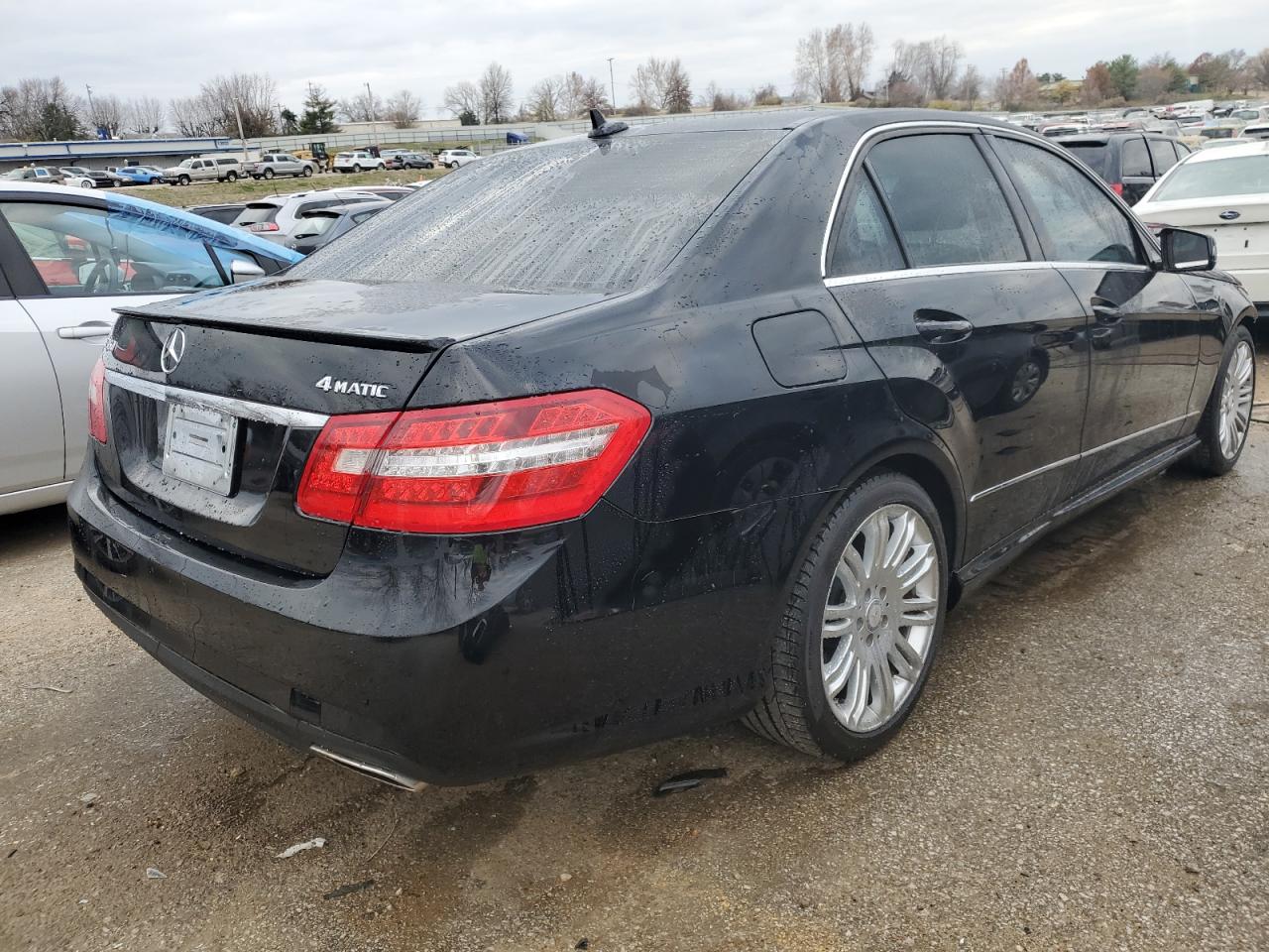 Image 3 of 2011 MERCEDES-BENZ E 350 4MATIC 2011 with VIN WDDHF8HB1BA502203