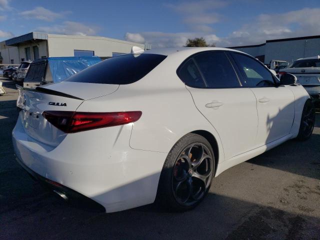 Image 3 of 2018 ALFA ROMEO GIULIA TI 2018 with VIN ZARFAECN6J7589291