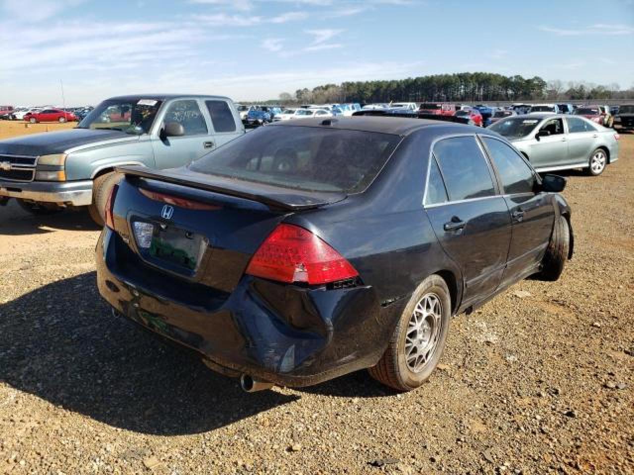 Image 3 of 2006 HONDA ACCORD EX 2006 with VIN 1HGCM66506A015707