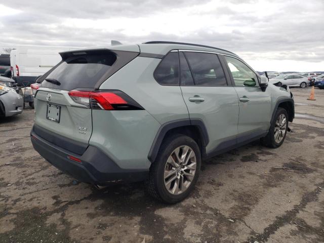 Image 3 of 2019 TOYOTA RAV4 XLE PREMIUM 2019 with VIN JTMA1RFV4KD503535
