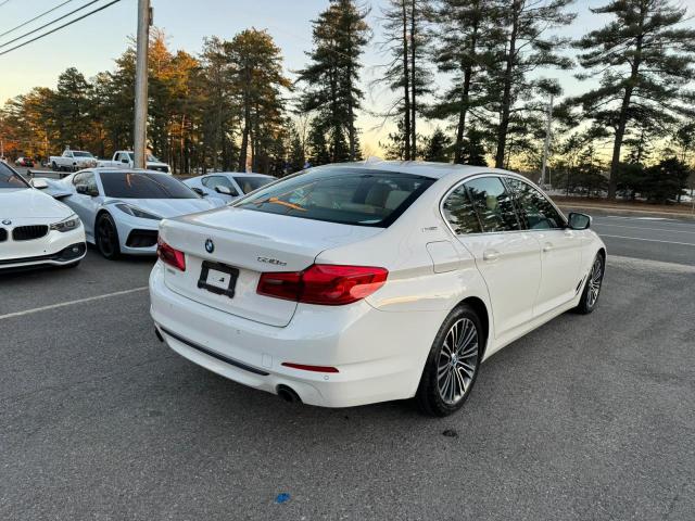 Obraz 3 z 2019 BMW 530XE  2019 z VIN WBAJB1C55KB375110