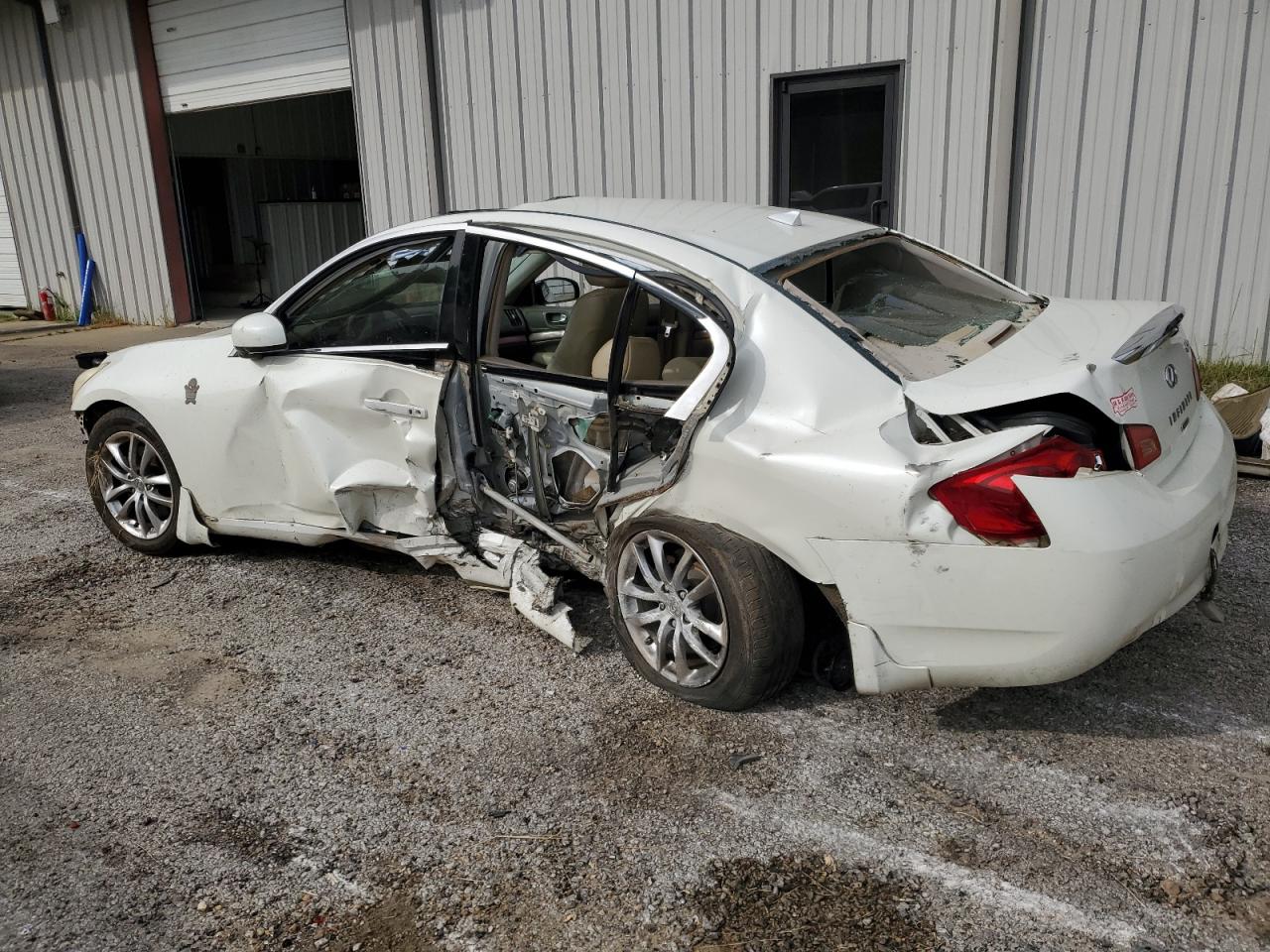 Image 2 of 2007 INFINITI G35  2007 with VIN JNKBV61F17M821903