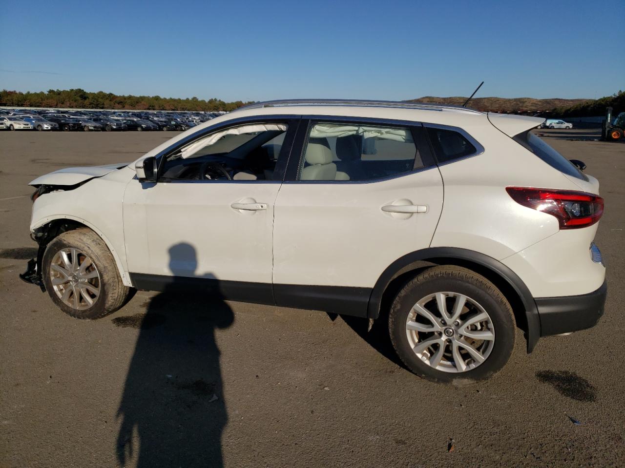 Obraz 2 z 2022 NISSAN ROGUE SPORT SV 2022 z VIN JN1BJ1BW0NW487642