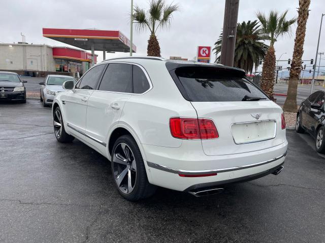 Obraz 3 z 2017 BENTLEY BENTAYGA  2017 z VIN SJAAC2ZV3HC012659