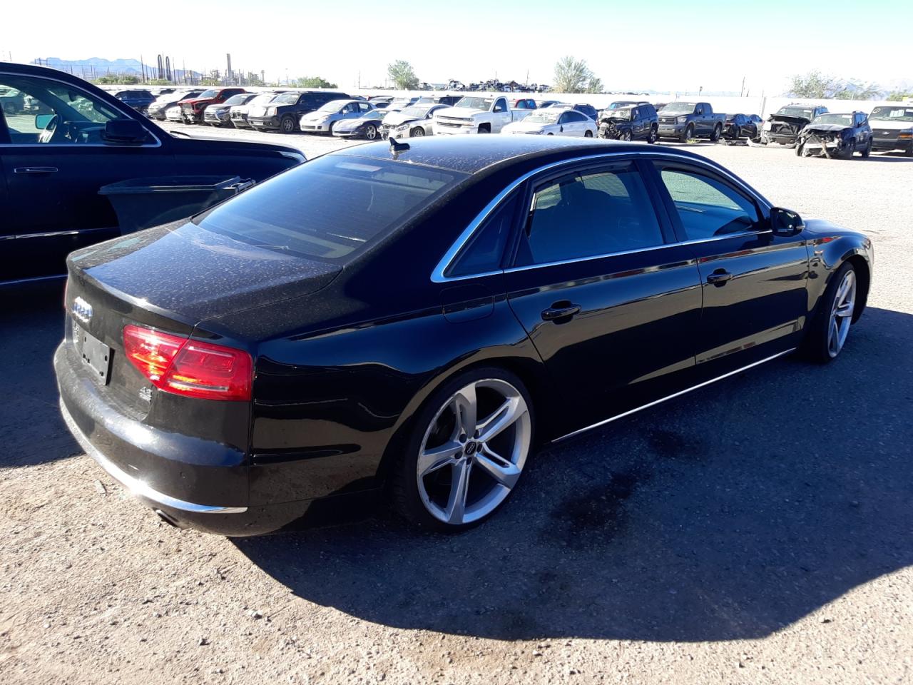 Image 3 of 2011 AUDI A8 L QUATTRO 2011 with VIN WAURVAFD4BN008436