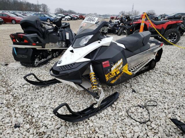 Изображение 2 2011 SKI DOO SNOWMOBLIE 2011 с VIN 2BPSUEBB6BV000769