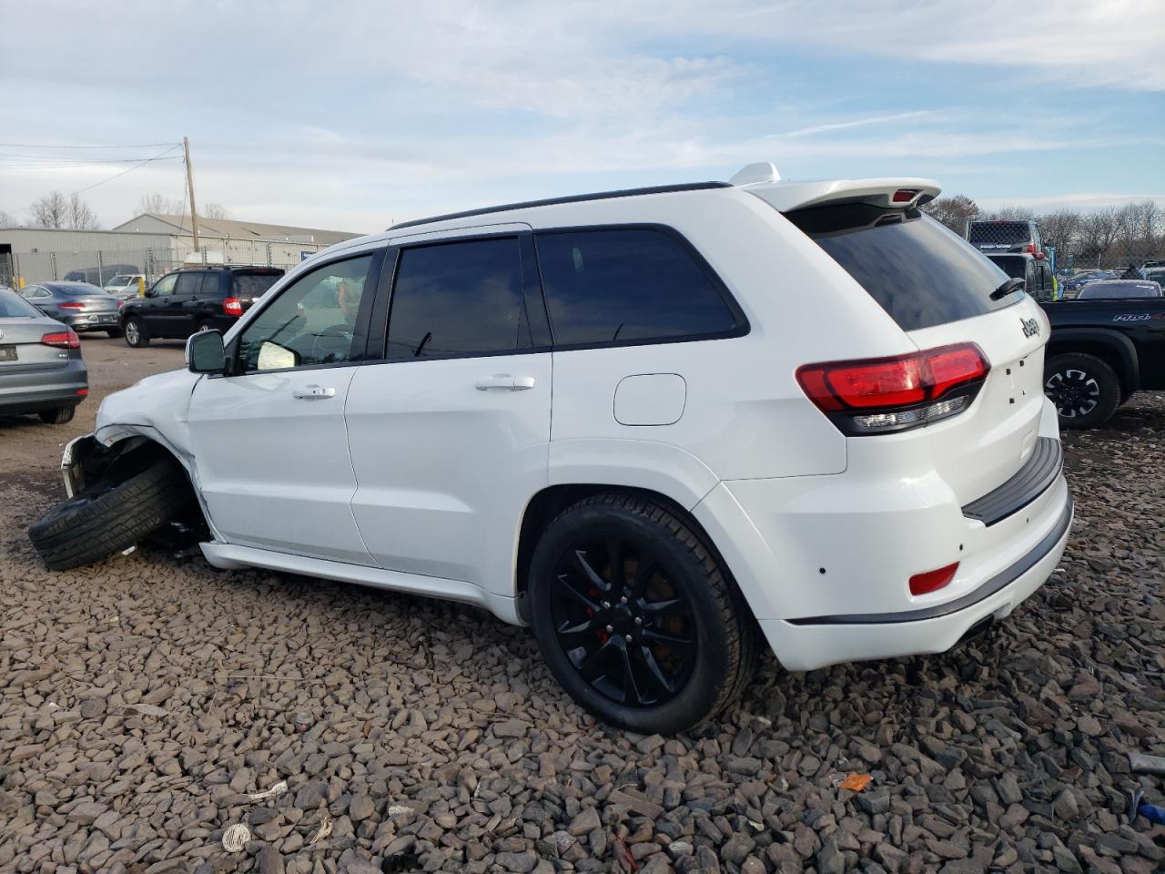 Image 2 of 2019 JEEP GRAND CHEROKEE OVERLAND 2019 with VIN 1C4RJFCG5KC825615