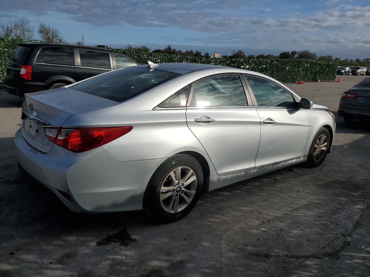 Obraz 3 z 2014 HYUNDAI SONATA GLS 2014 z VIN 5NPEB4ACXEH845741