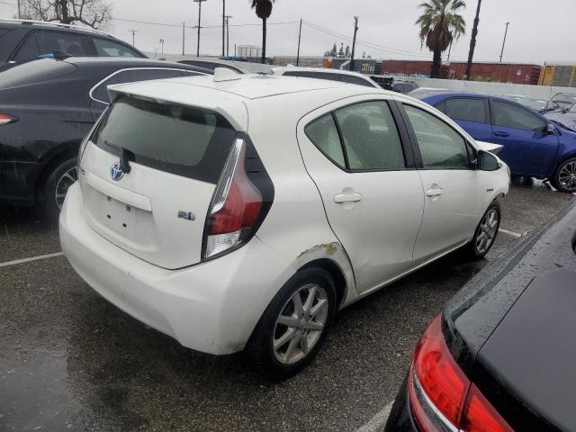 Изображение 3 2015 TOYOTA PRIUS C  2015 с VIN JTDKDTB38F1089678