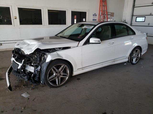 Obraz 1 z 2014 MERCEDES-BENZ C 300 4MATIC 2014 z VIN WDDGF8AB4EG244766