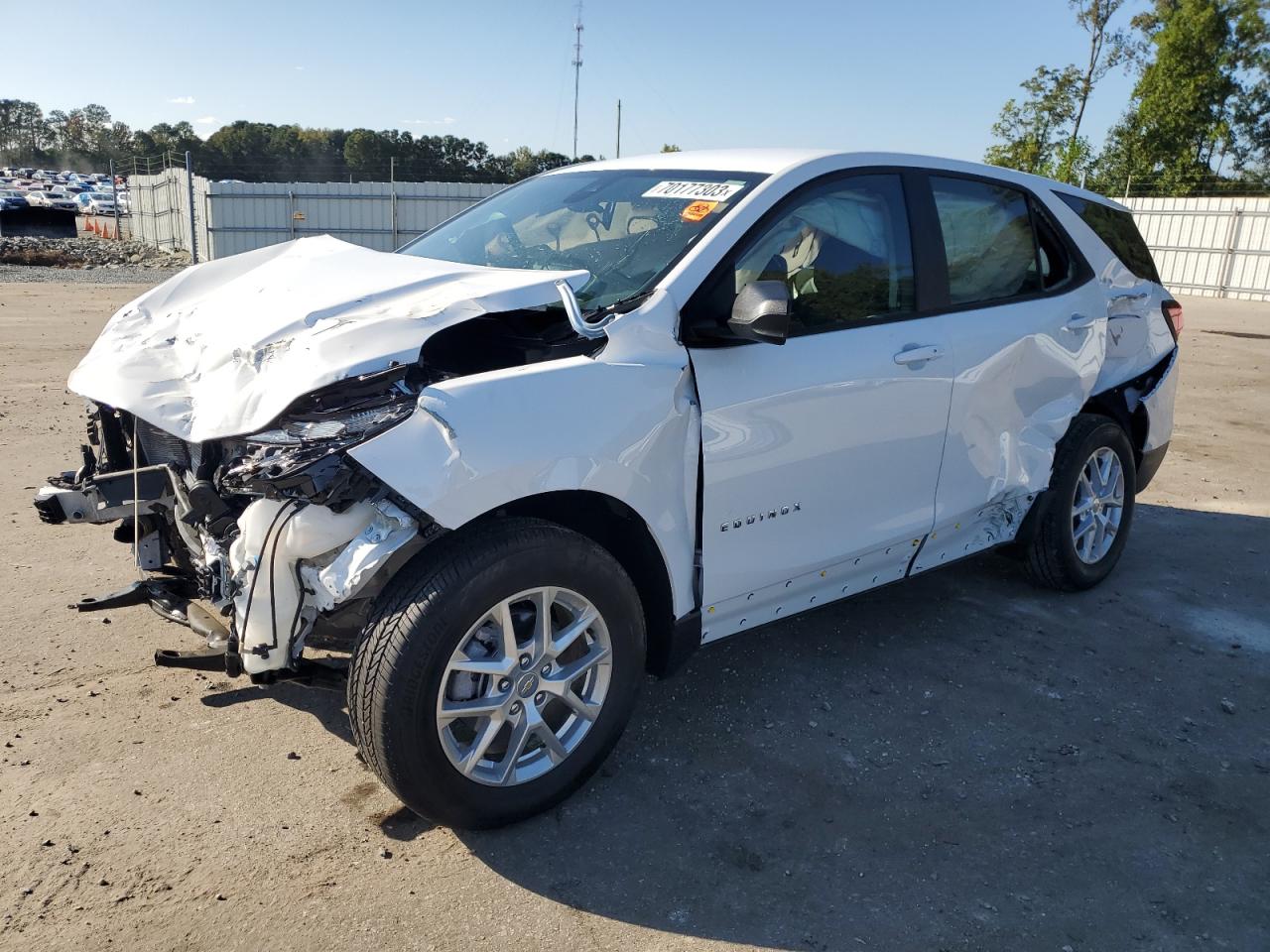 Obraz 2023 CHEVROLET EQUINOX LS 2023