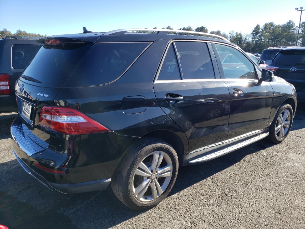 Image 3 of 2013 MERCEDES-BENZ ML 350 BLUETEC 2013 with VIN 4JGDA2EB2DA174491