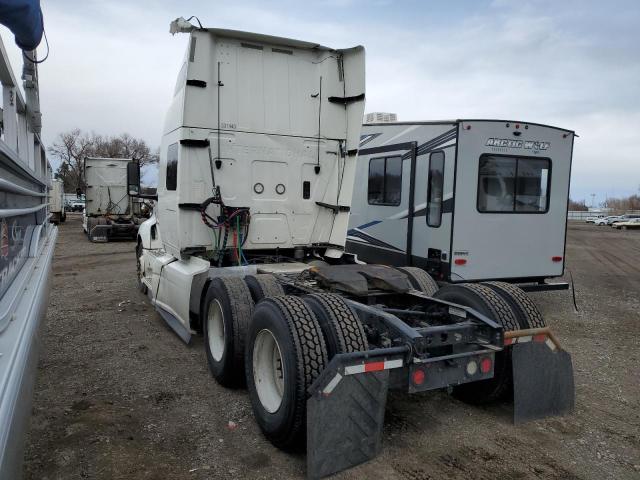 Image 3 of 2019 INTERNATIONAL LT625  2019 with VIN 3HSDZAPR3KN318164