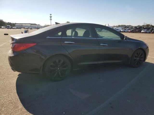 Image 3 of 2013 HYUNDAI SONATA SE 2013 with VIN 5NPEC4AC4DH800483