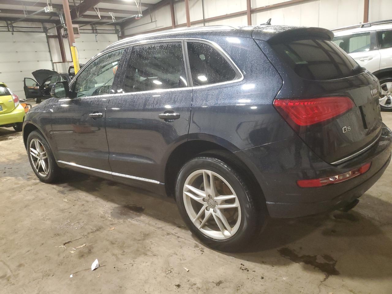Изображение 2 2017 AUDI Q5 PREMIUM 2017 с VIN WA1C2AFP4HA042494