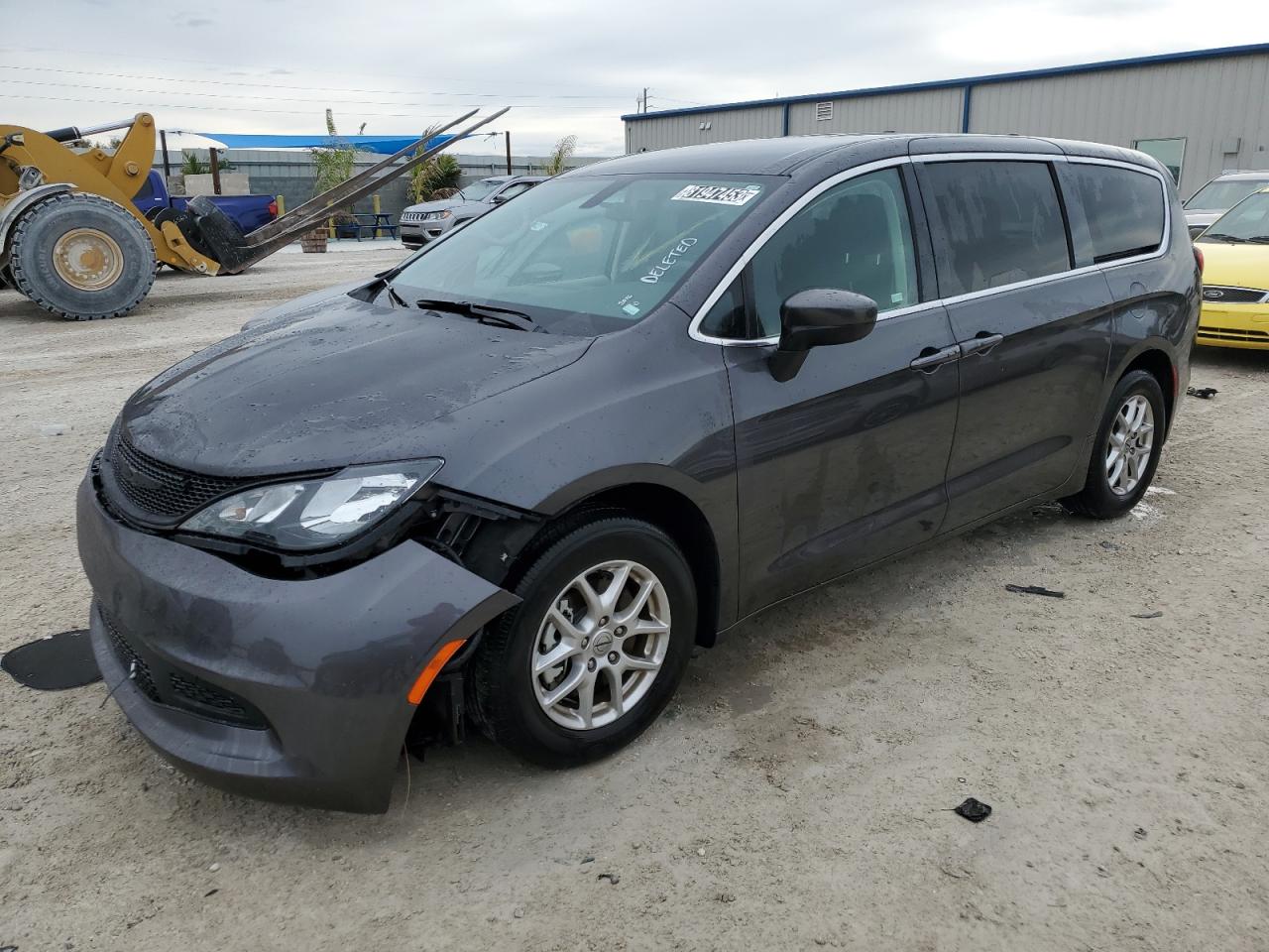2022 CHRYSLER VOYAGER LX 2022 image