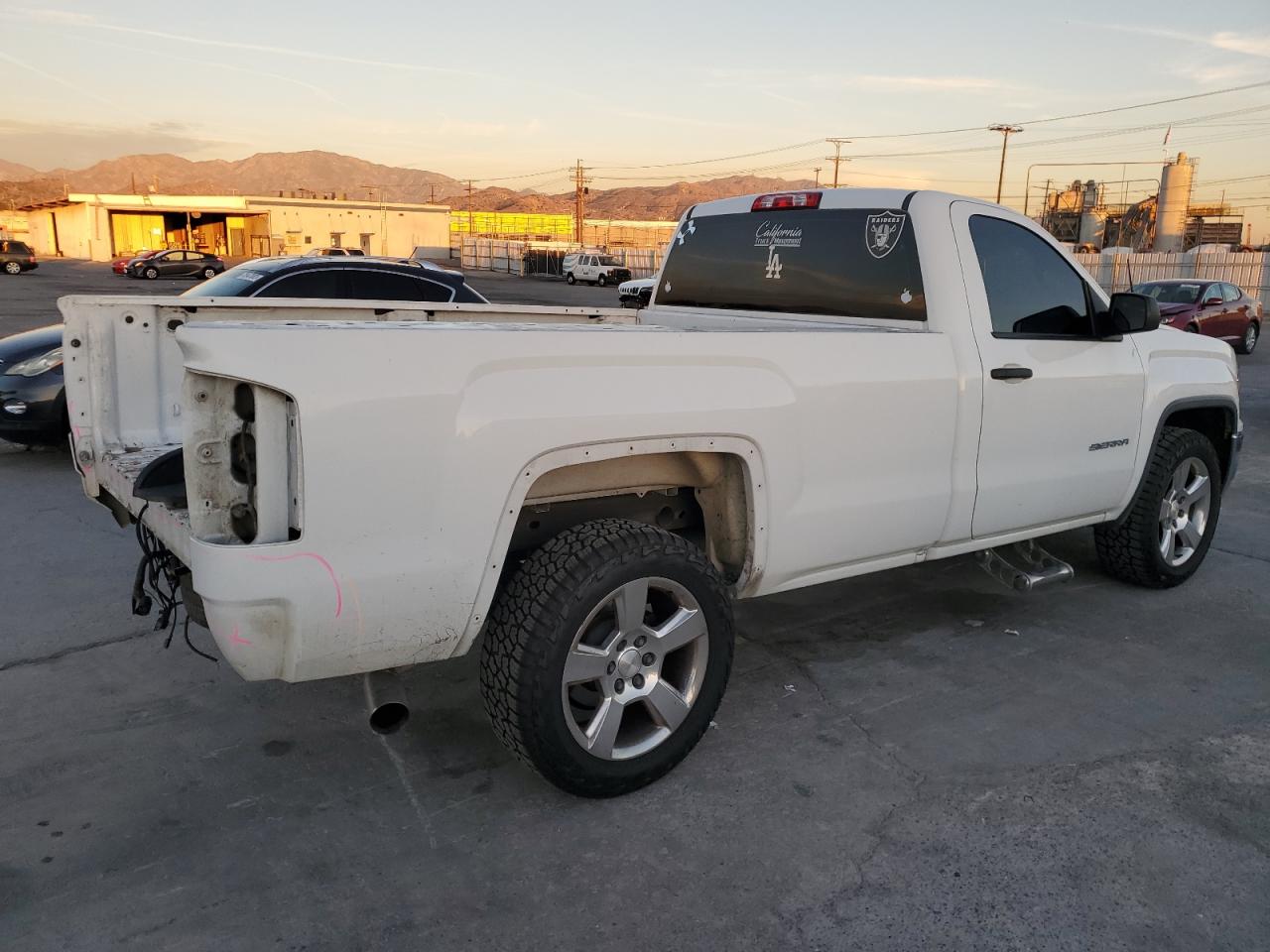 Image 3 of 2017 GMC SIERRA C1500 2017 with VIN 1GTN1LEC8HZ902894