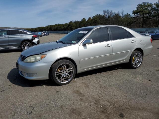 Obraz 1 z 2005 TOYOTA CAMRY LE 2005 z VIN 4T1BE32K95U052054