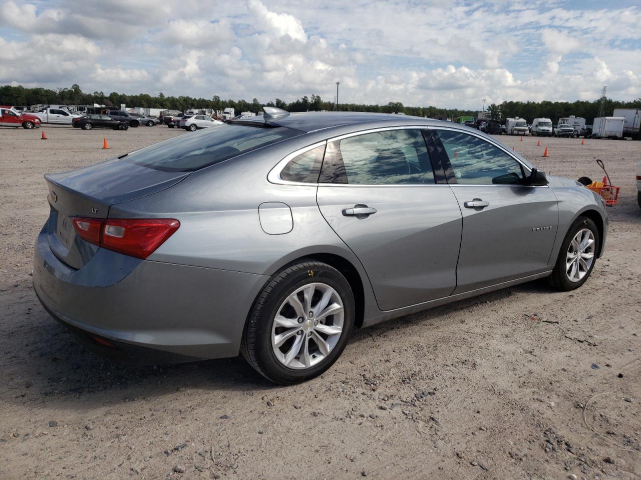 Image 3 of 2023 CHEVROLET MALIBU LT 2023 with VIN 1G1ZD5ST3PF221303