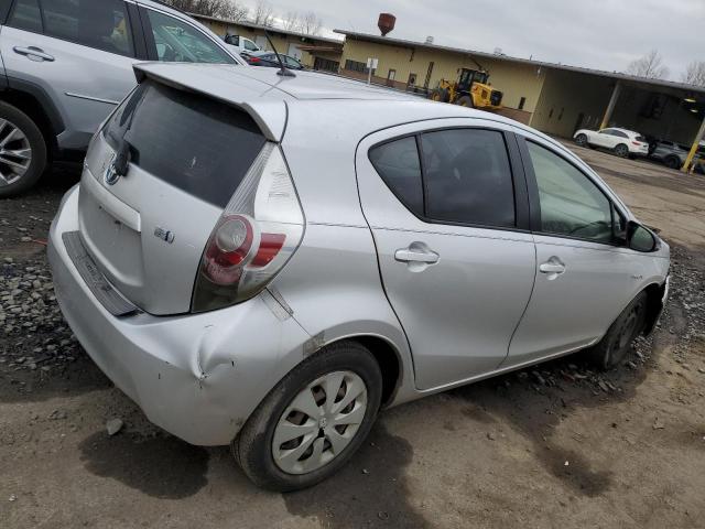 Obraz 3 z 2014 TOYOTA PRIUS C  2014 z VIN JTDKDTB37E1569872