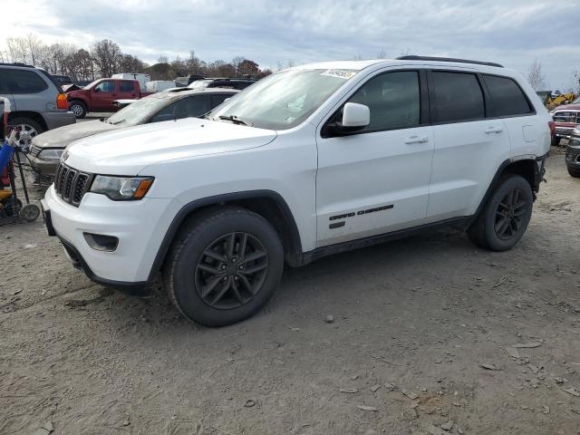 2017 JEEP GRAND CHEROKEE LAREDO 2017 image