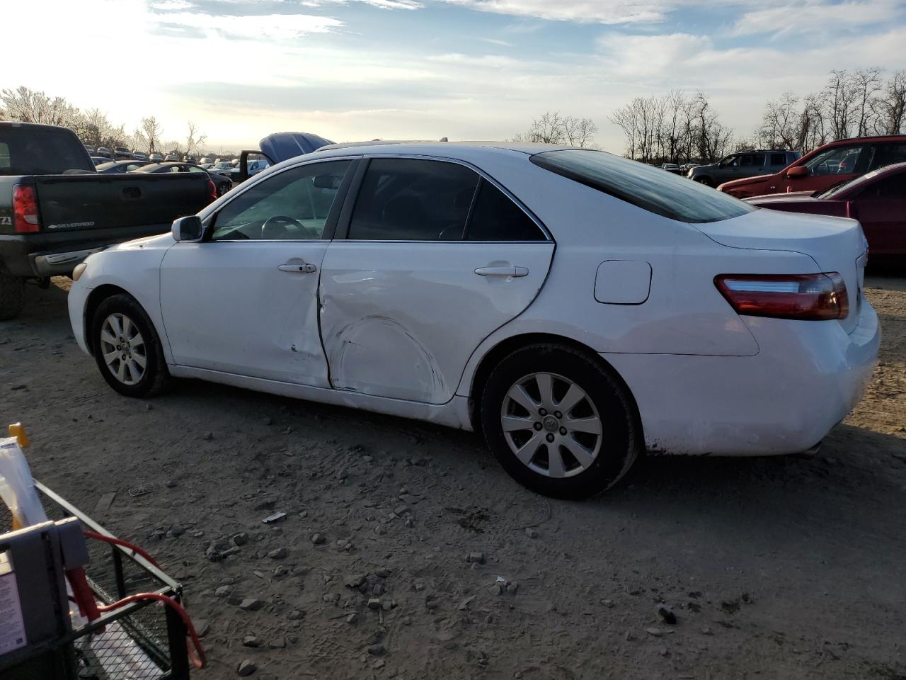 Image 2 of 2007 TOYOTA CAMRY LE 2007 with VIN 4T1BK46KX7U515945