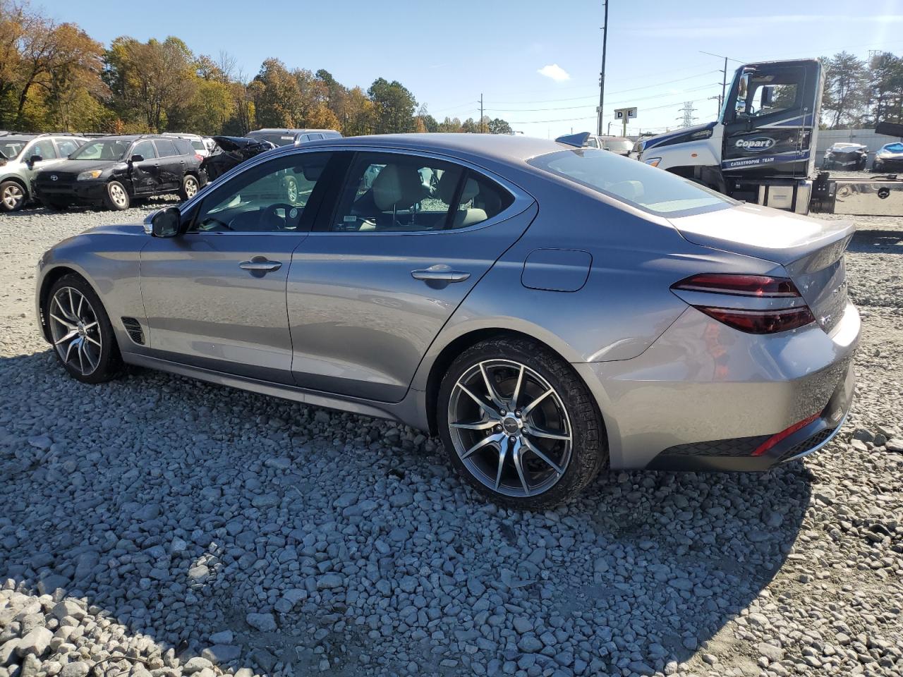 Obraz 2 z 2023 GENESIS G70 BASE 2023 z VIN KMTG34TA1PU124400