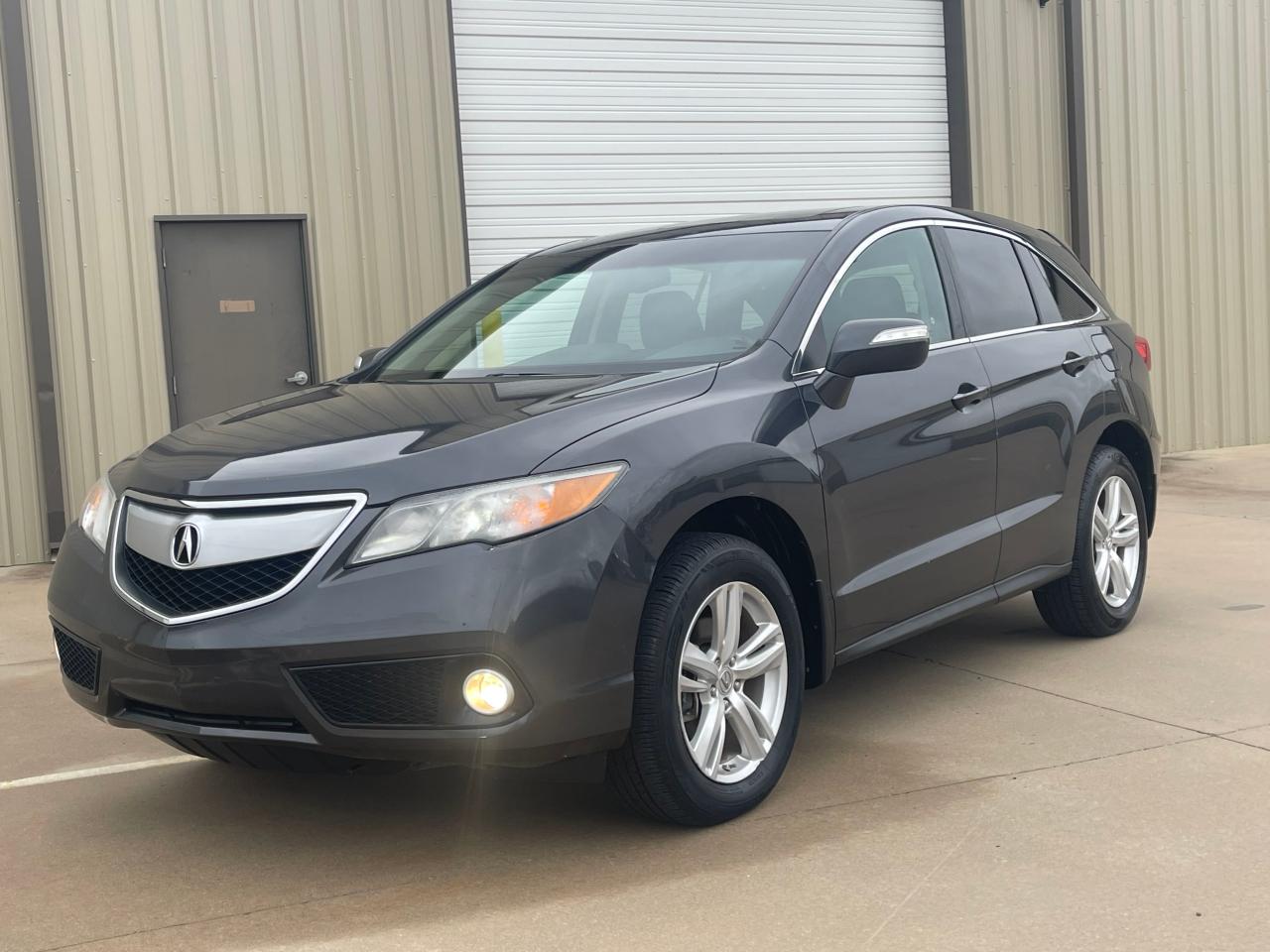 Image 2 of 2015 ACURA RDX TECHNOLOGY 2015 with VIN 5J8TB4H55FL009302