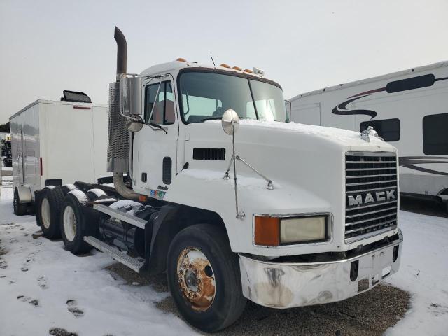 2001 MACK 600 CH600 2001 image