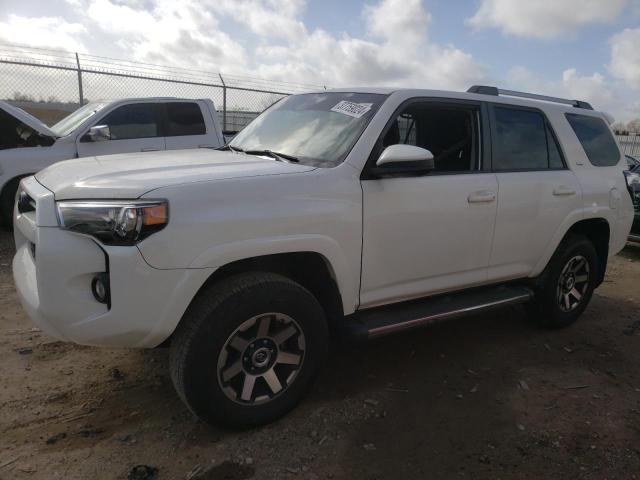 Изображение 1 2020 TOYOTA 4RUNNER SR5 2020 с VIN JTEZU5JR4L5217317