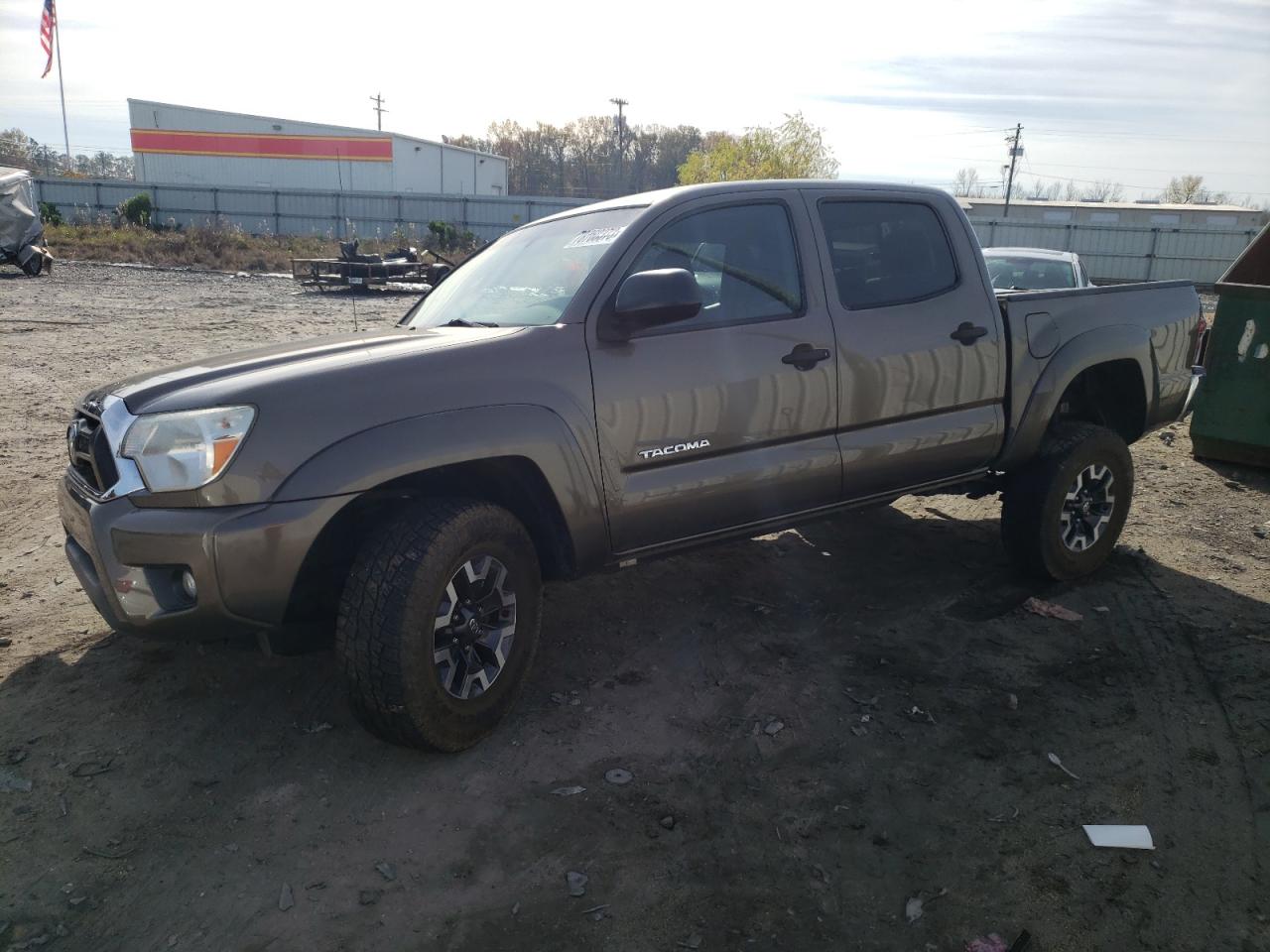 Obraz 1 z 2015 TOYOTA TACOMA DOUBLE CAB PRERUNNER 2015 z VIN 5TFJU4GN4FX085653