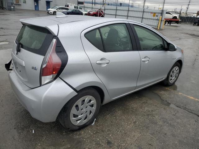 Obraz 3 z 2016 TOYOTA PRIUS C  2016 z VIN JTDKDTB3XG1117529